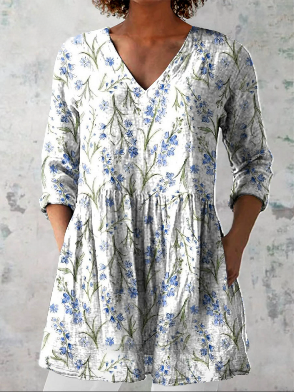 Isabela | Blusa Larga con Estampado de Ramitas Florales
