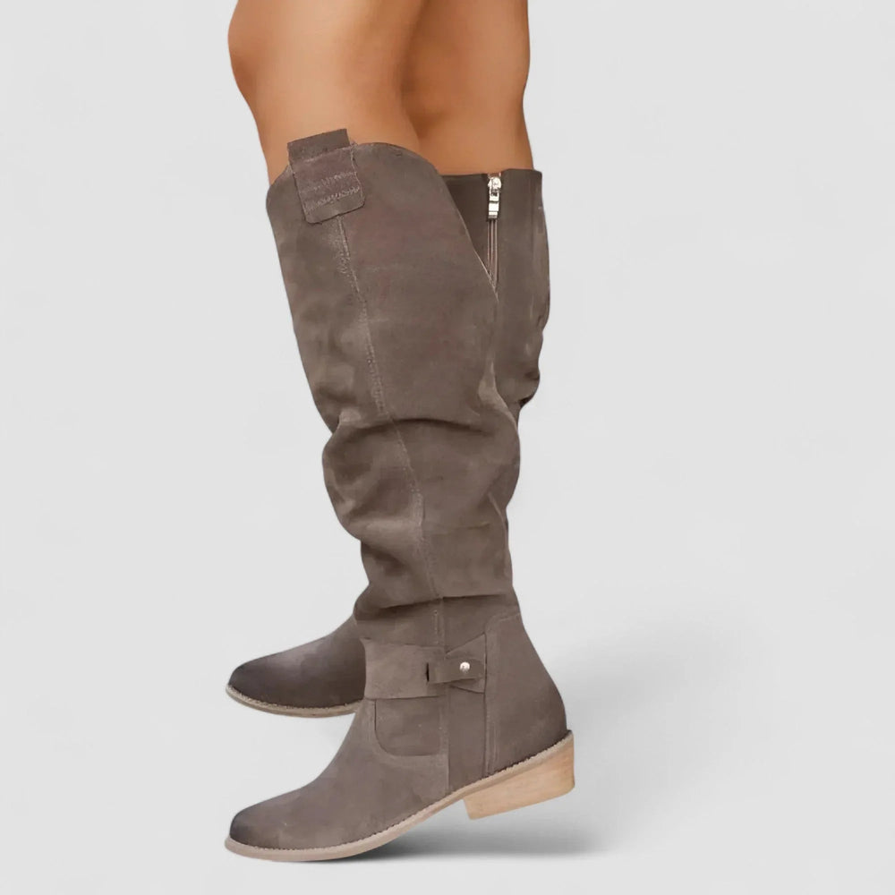 Cecilia | Botas Altas de Caña Suelta con Correa