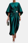 Catalina | Vestido Satinado de Manga Amplia y Corte Evasé