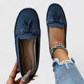 Daniela | Mocasines con Moño y Detalle de Borlas