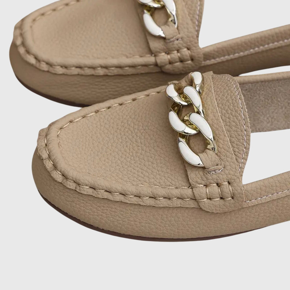 Elena | Mocasines Punta Redonda con Cadena