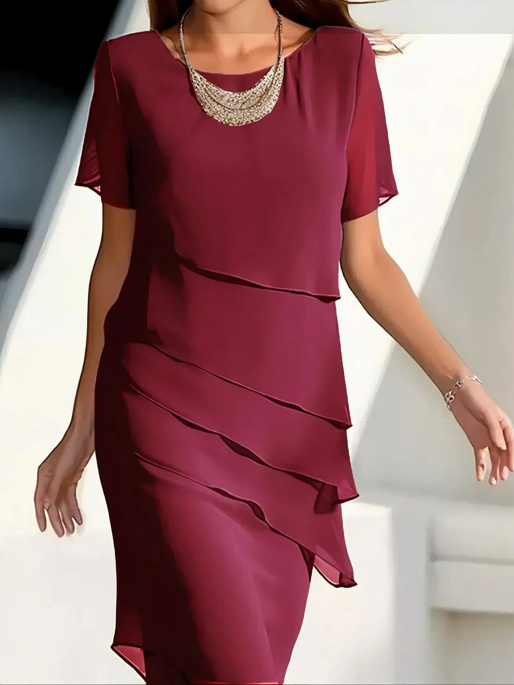 Lucía | Vestido Elegante de Capas Fluidas